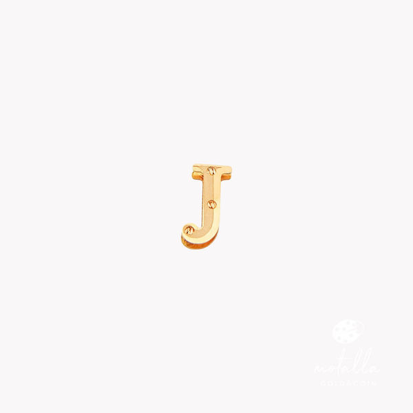مدال حرف J طلا مدال طلا خریدآنلاین طلا مدال ظریف مدال طلا زنانه مدال طلا دخترانه مدال آویز مدال جدید خرید طلا طلا کم اجرت طلا با کیفیت مجموعه طلا و جواهرات و سکه مطلا مدال حروف مدال خاص